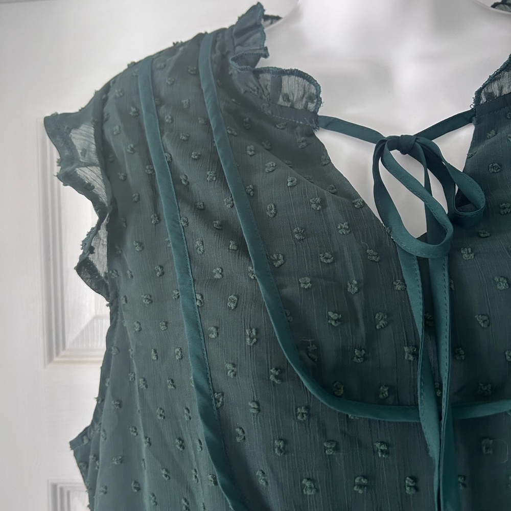 Swiss Dot Ruffle Top - Picture 4 of 5